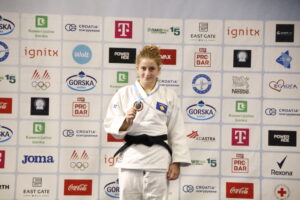 Ekipi ynë mbyll garat me një medalje