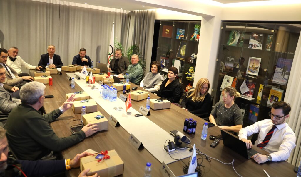 Vendimet e mbledhjes së 9-të të BE të KOK-ut