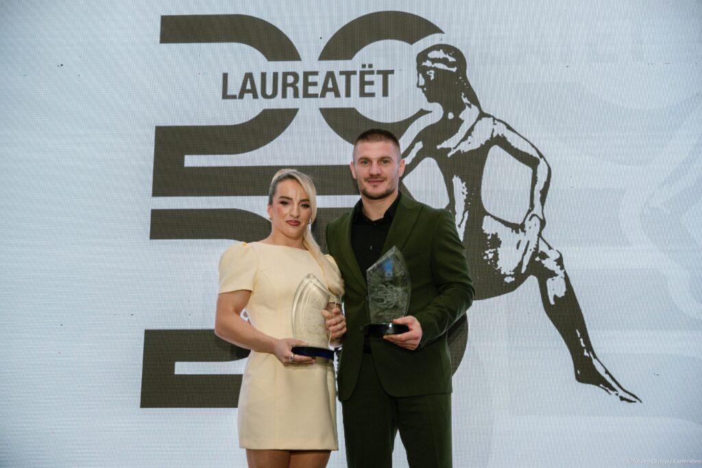 Distria Krasniqi e Akil Gjakova “Laureatët e Vitit 2025”